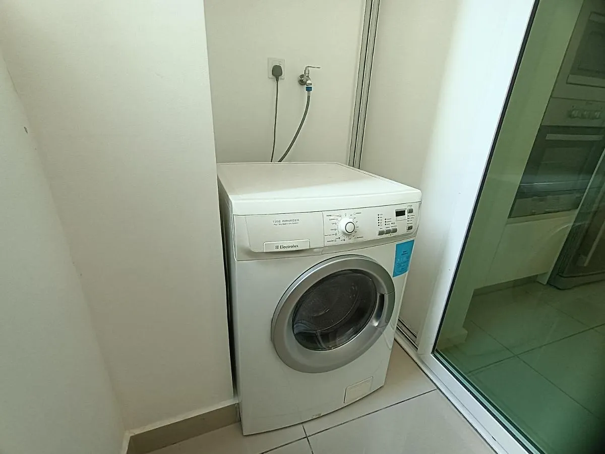 Pax 6+3 Grand Lux Melaka Homestay 0*, Malacca