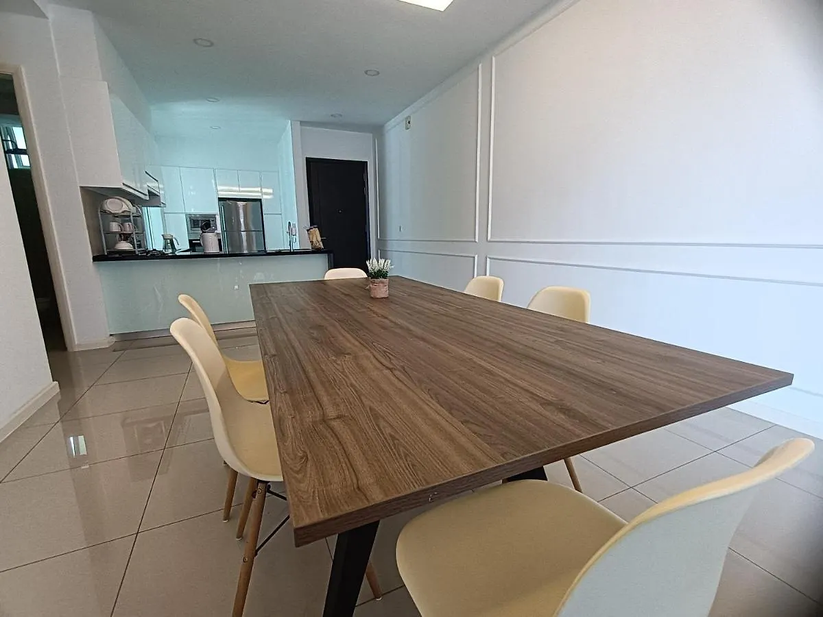 Apartment Pax 6+3 Grand Lux Melaka Homestay Malaysia
