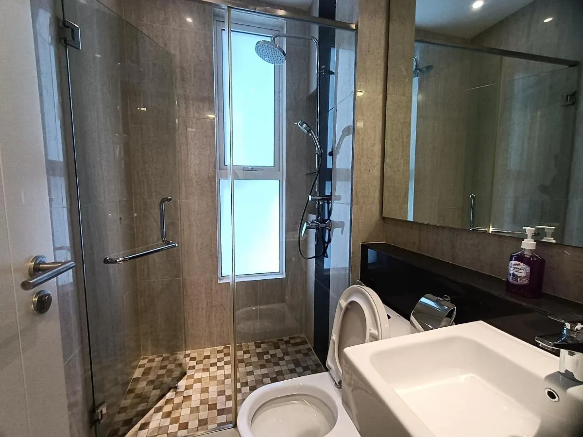 Pax 6+3 Grand Lux Melaka Homestay 0*, Malacca