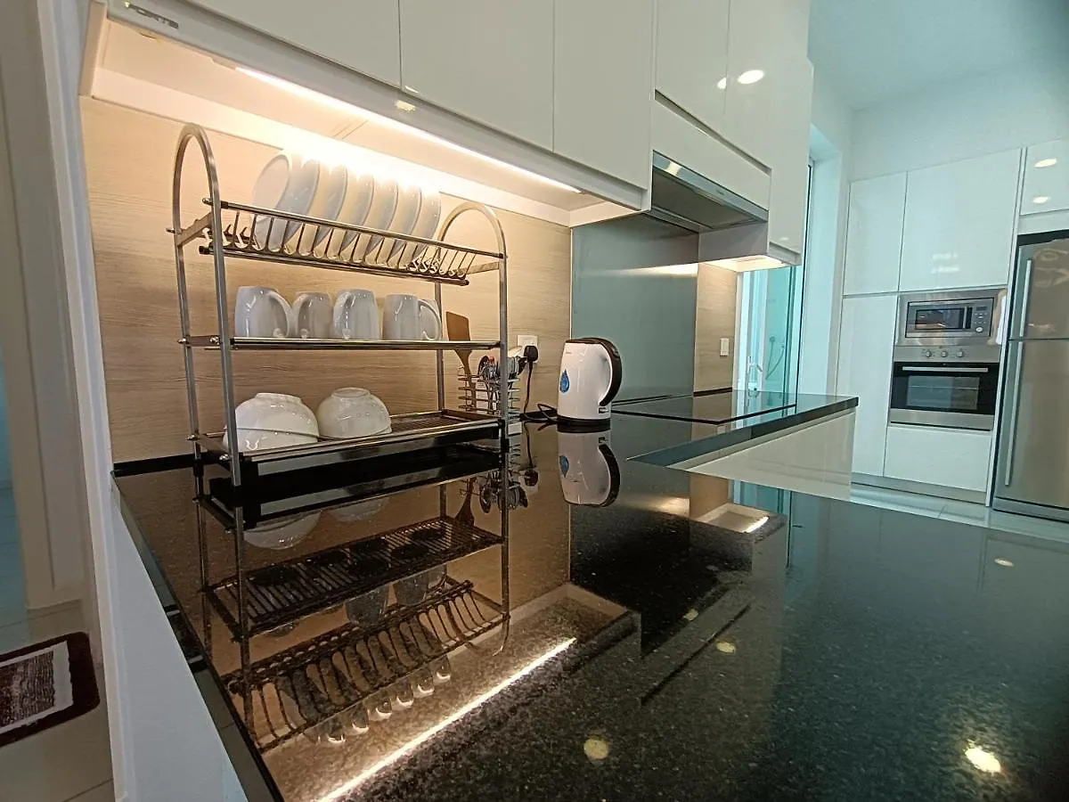 Pax 6+3 Grand Lux Melaka Homestay 0*, Malacca Malaysia