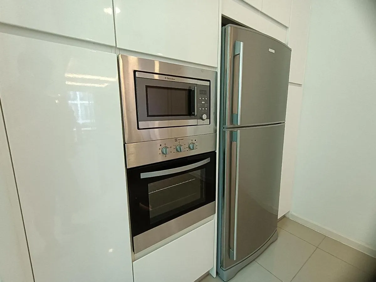 Pax 6+3 Grand Lux Melaka Homestay 0*, Malacca